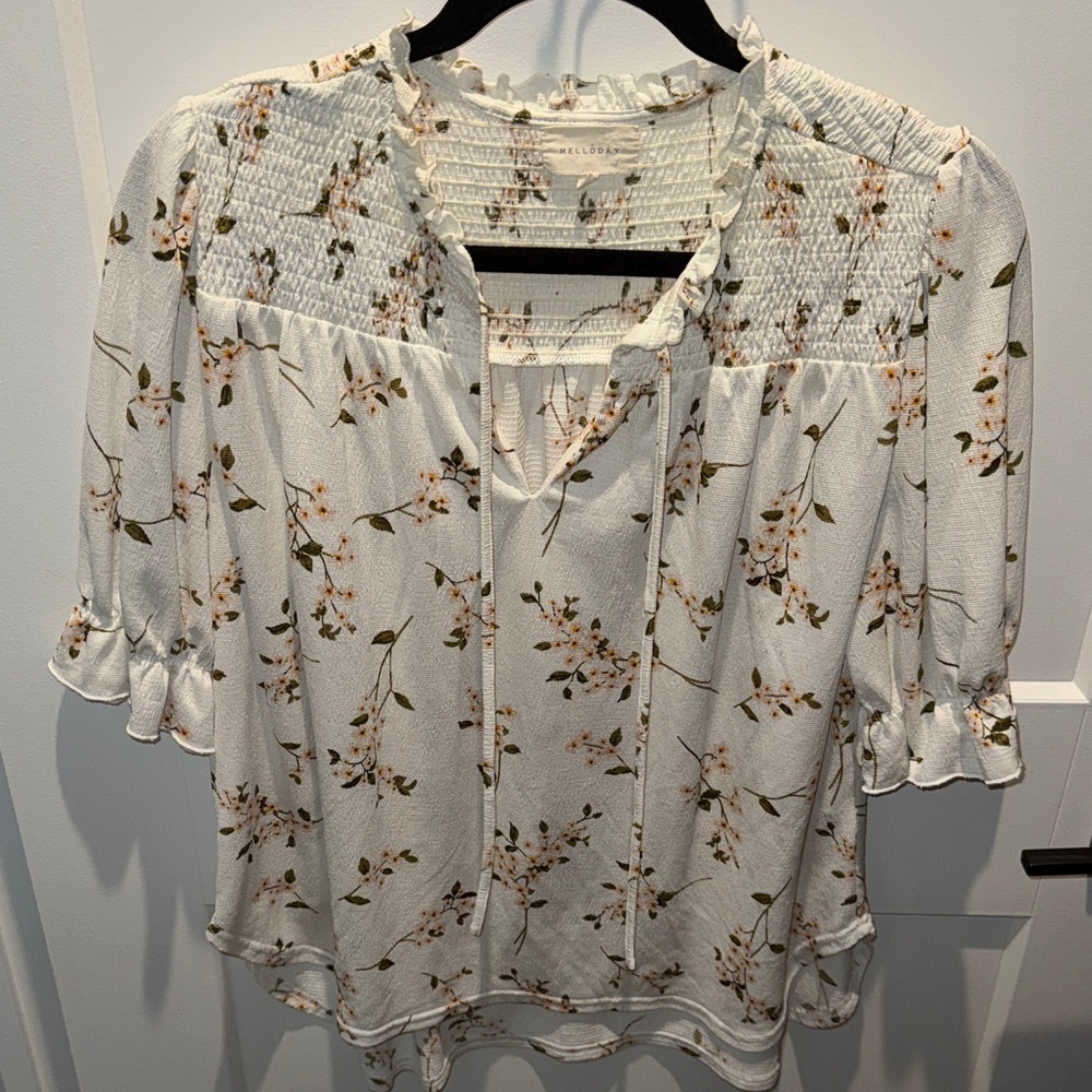 Floral Ruffle Sleeve Women's Top